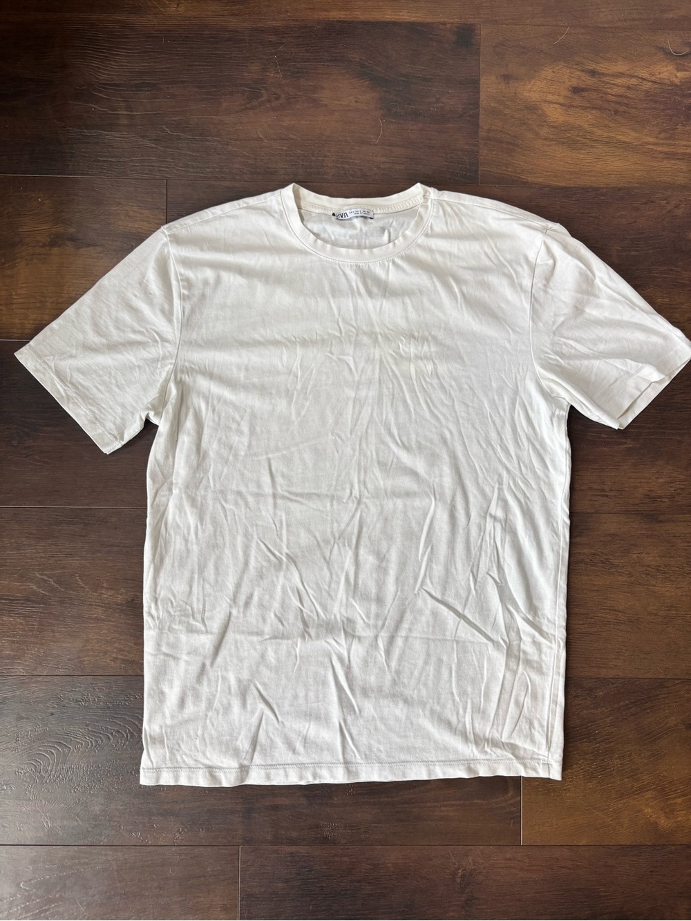 Zara Men’s Crew Neck Tee in White